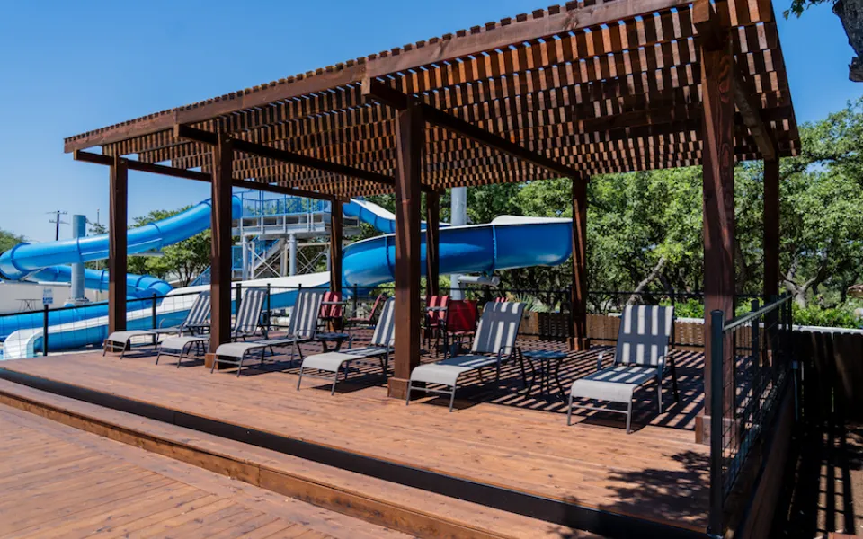 Cabanas at Thousand Oaks to rent!